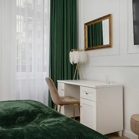Jednosci Narodowej Stylowy Apartament By Renters * Wrocław